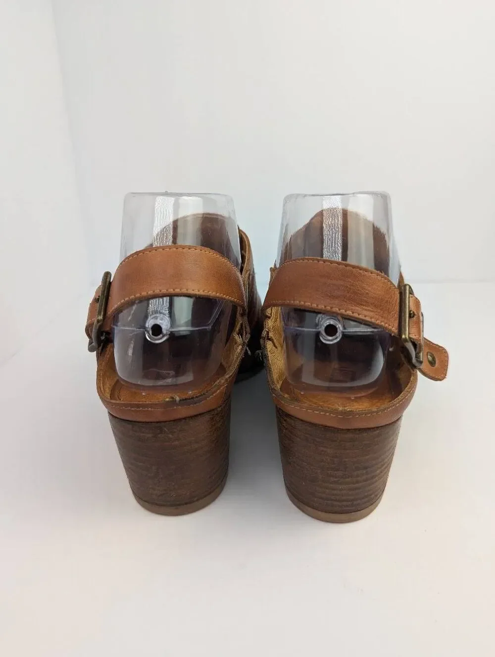 Pikolinos amber tan distressed leather closed toe sandals heels women 38 EU 8 US